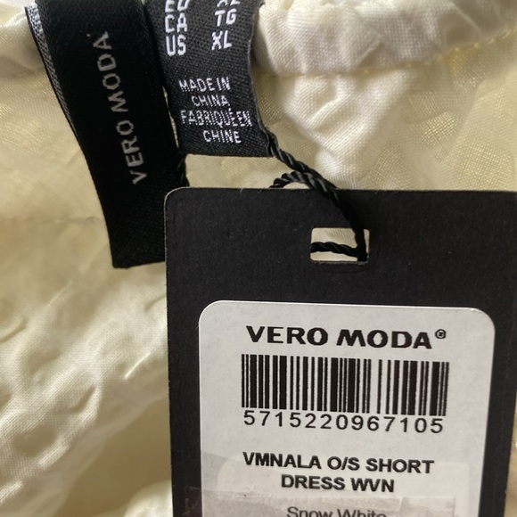 Vero Moda Ivory Ruffled A-line Sundress - Picture 7 of 11